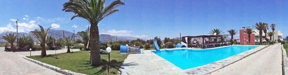 Ermioni Beach Paralia Kourna Bagian luar foto